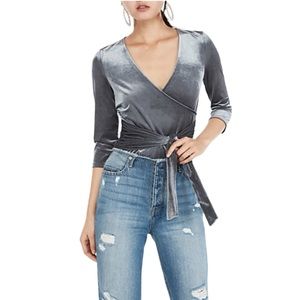 Express Grey Ribbed Velvet Wrap 3/4 Sleeve Top Size Medium